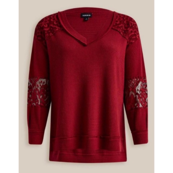 ⭐️SOLD⭐️🆕 Waffle Lace Inset Sweatshirt Top 2 2X 18 20 NWT Torrid New! Burgundy - Picture 6 of 7